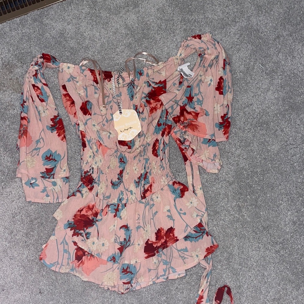 Preppy floral dress/romper  BRAND: Debbie dabble boutique. Price negotiable.